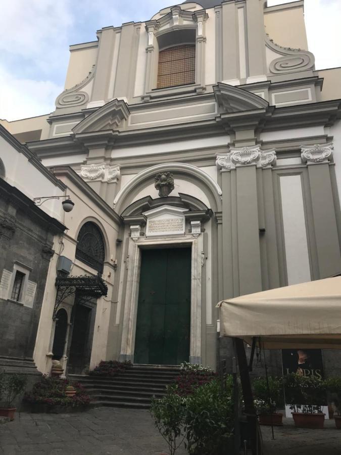 Arianiello Suite A Due Passi Dal Cristo Velato Naples Luaran gambar